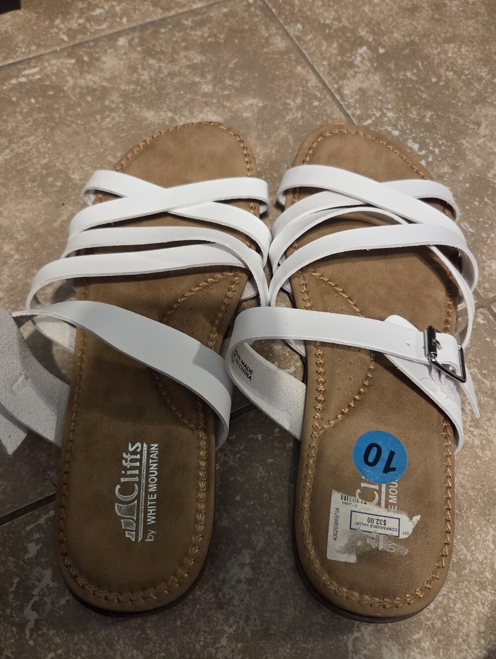 WHITE MOUNTAIN Cliff Women's White Fenix Strappy Slip-On Comfort Sandal Sz 10 - Picture 2 of 6